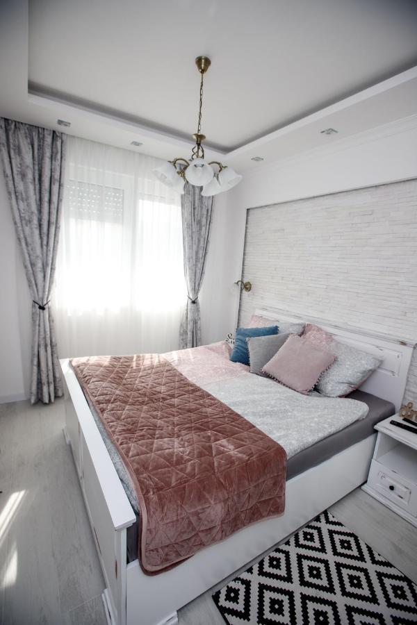 Apartman Mdb Retro سوبوتيتْسا المظهر الخارجي الصورة
